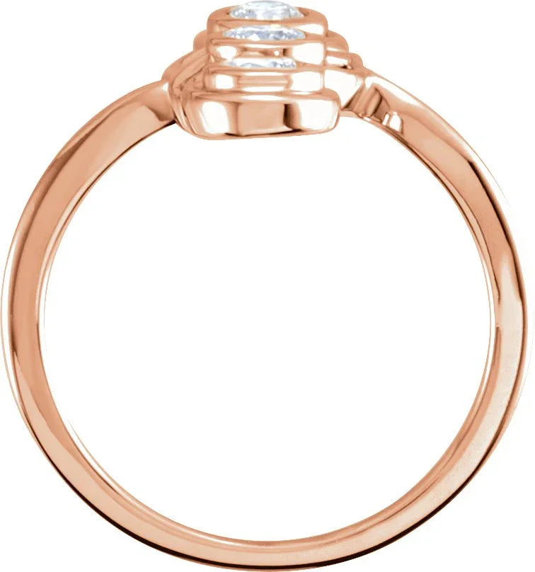 Round Diamond 3 Stone Ring | Yumna Jewelers