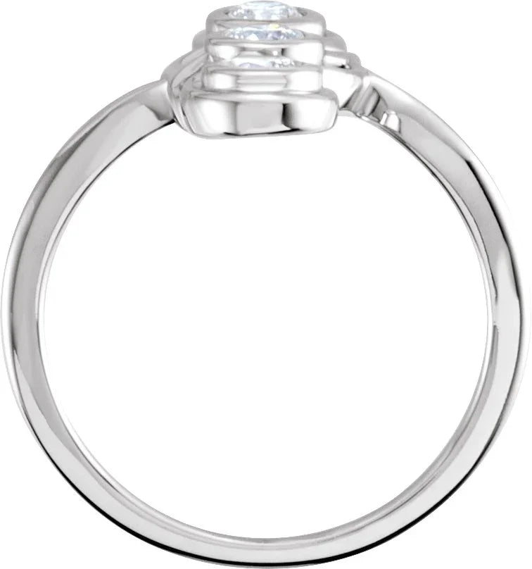 Round Diamond 3 Stone Ring | Yumna Jewelers